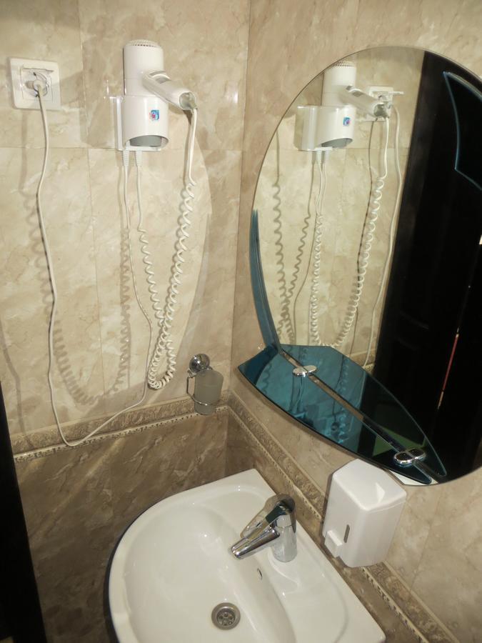 ホテル 100 Metriv Vid Vytyagu バコヴェル 部屋 写真
