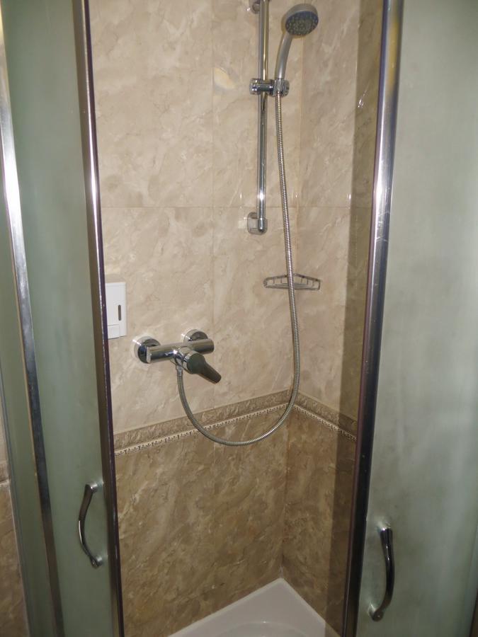 ホテル 100 Metriv Vid Vytyagu バコヴェル 部屋 写真